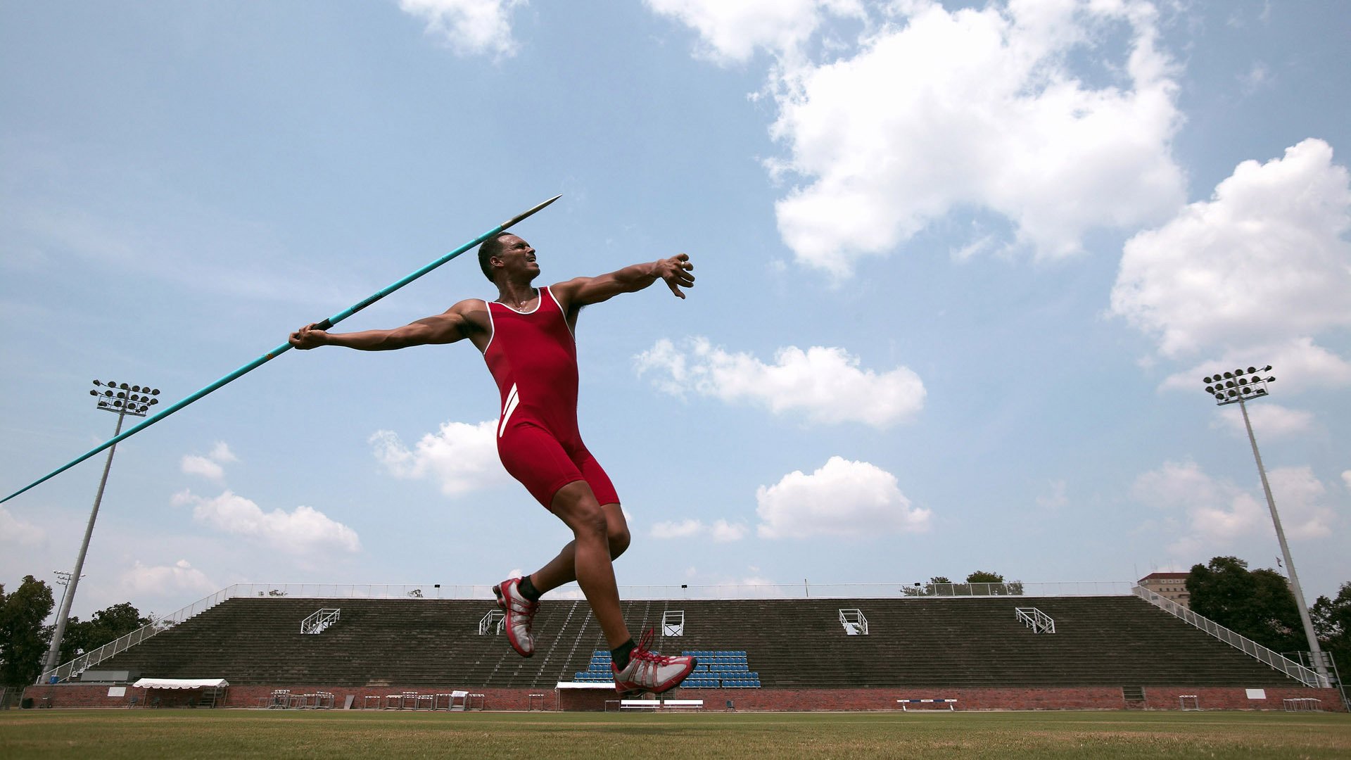 红黑军团的法兰西之夜，孔德在圣西罗的生涯定义战